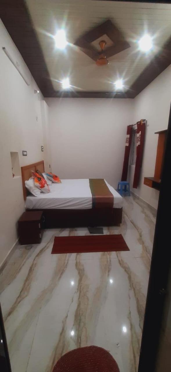 Guest house Rudraksha Kashi By Grb
